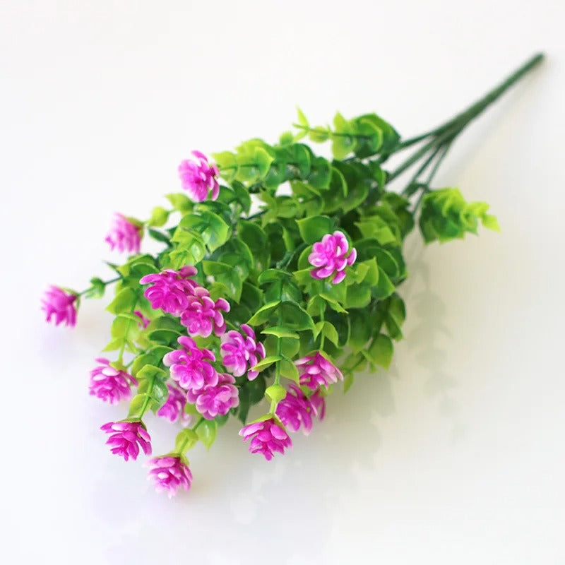 A Bundle of Plastic Artificial Flowers Outdoor Uv-Resistant Fake Plant Flower for Window Box Hanging Planters Garden Home Decor