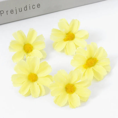 30/50Pcs Artificial Flowers Daisy Silk Flowers Decoration Party Wedding Decoration Home Party Daisy Floral Design Craft Supplies