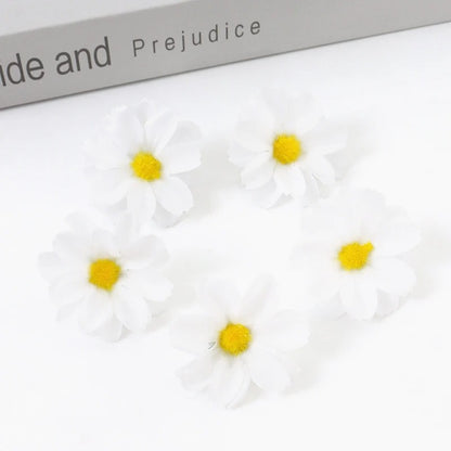 30/50Pcs Artificial Flowers Daisy Silk Flowers Decoration Party Wedding Decoration Home Party Daisy Floral Design Craft Supplies