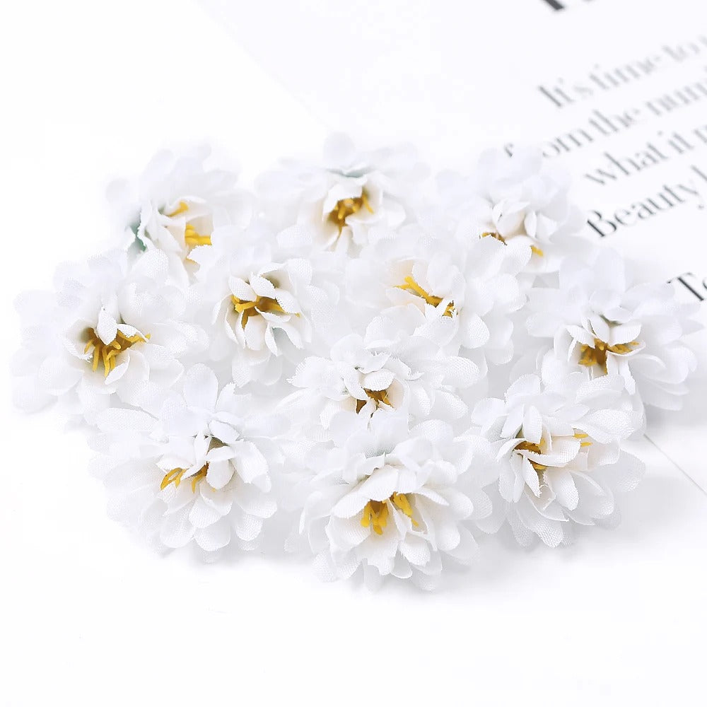 10/20/50Pcs Mini Artificial Rose Silk Flower Heads Simulated Flower Home Room Decoration Wedding Decoration DIY Wreath Accessory