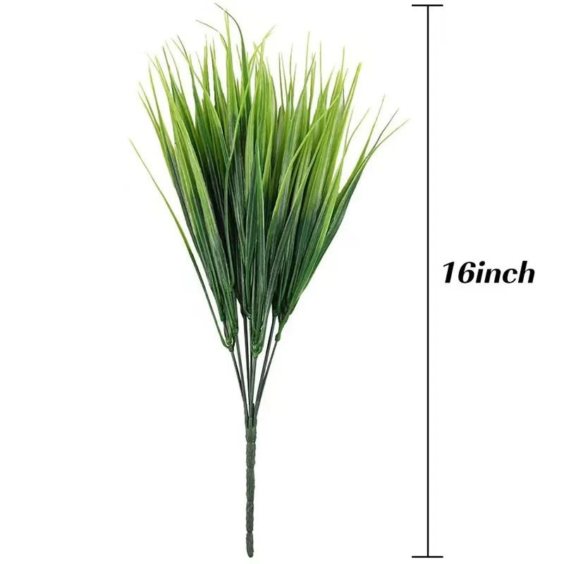 A Bundle of Plastic Artificial Flowers Outdoor Uv-Resistant Fake Plant Flower for Window Box Hanging Planters Garden Home Decor