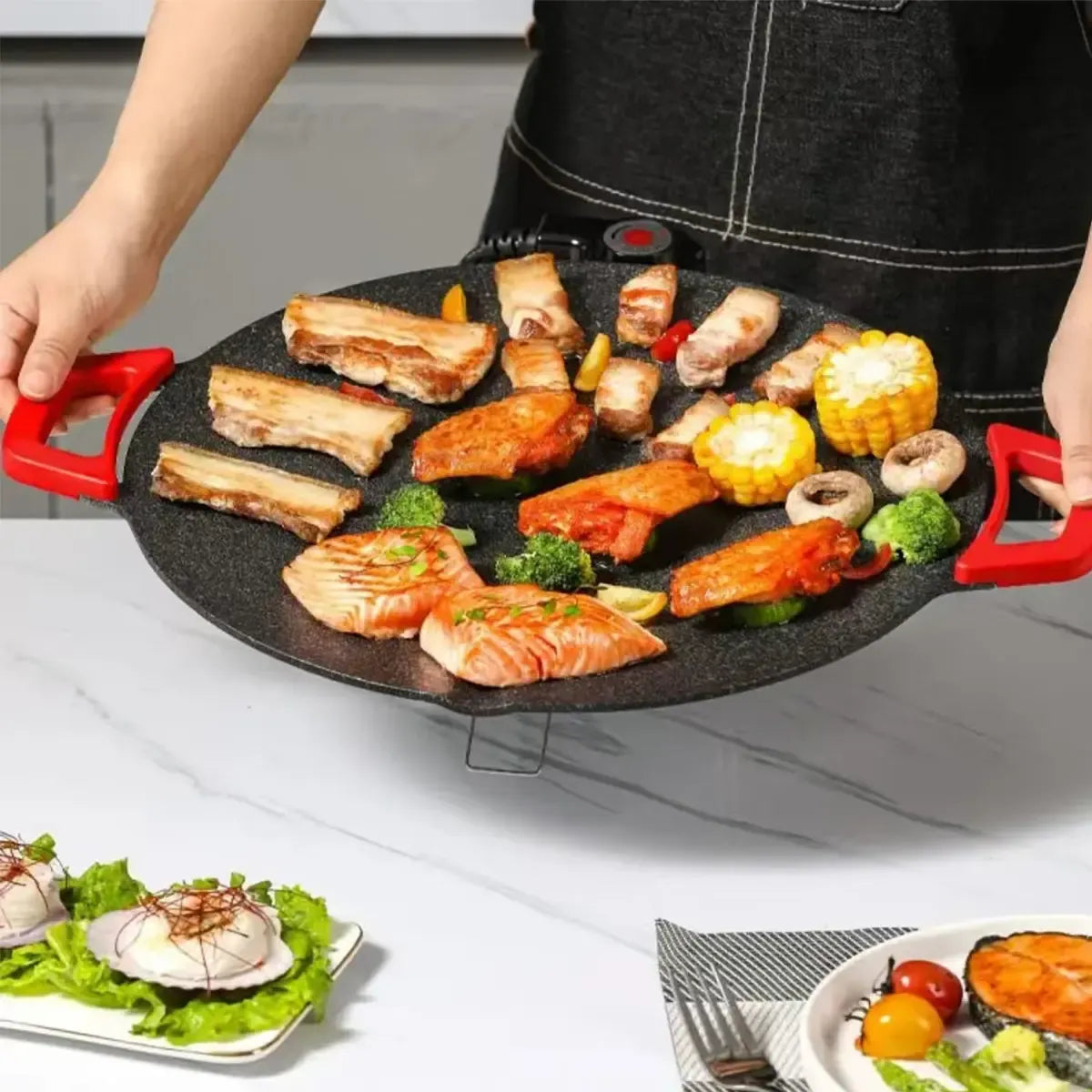 1500W Portable Electric Korean BBQ Grill Indoor Smokeless Non-stick Grill Pan Adjustable Temperature Control Universal Fry Griddle for Home Cooking